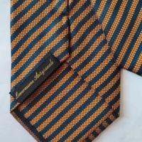 Lavorazione Artigianale cravatta arancione strisce