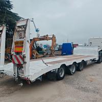 Semirimorchio 3 assi con Rampe per trattore 6x4