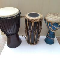 bonghi e djembe varie misure e provenienza 