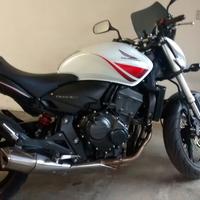 Honda Hornet - 2010