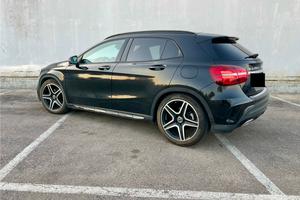 Mercedes GLA