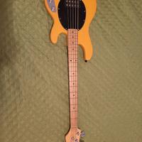 Basso Elettrico Sterling by Music Man Stingray 5