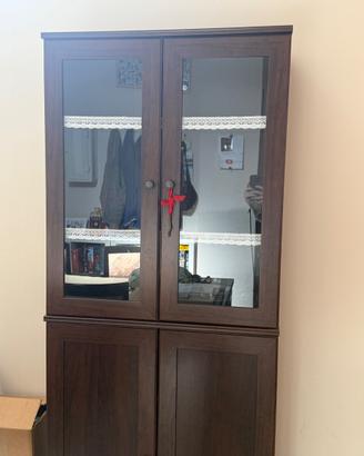 Credenza legno scuro e vetro