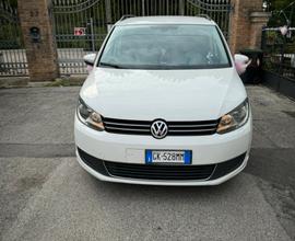 VW Touran 2014 1.6 tdi DSG