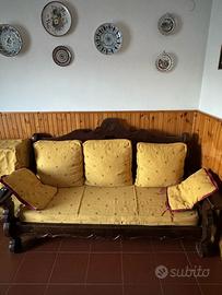 Divano in legno di castagno massello