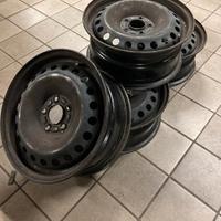4 Cerchioni ruote 215/55 R16