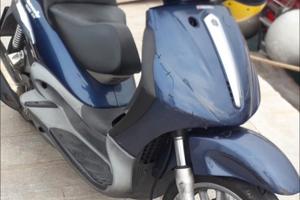 Scooter Piaggio Beverly 500