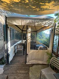 3gazebi,struttura in ferro,2stufette(trattabili)