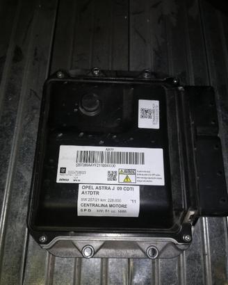 Centralina motore OPEL ASTRA J 1686cc CDTI 2011