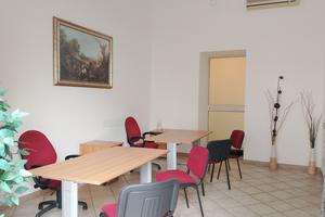 Bottega rifinitissima Via Umberto in zona commerc