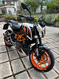 Ktm 390 duke