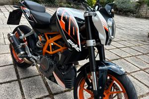 Ktm 390 duke