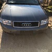 Audi a4 anno 2002 ricambi