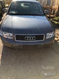 Audi a4 anno 2002 ricambi