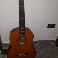 Chitarra classica Yamaha