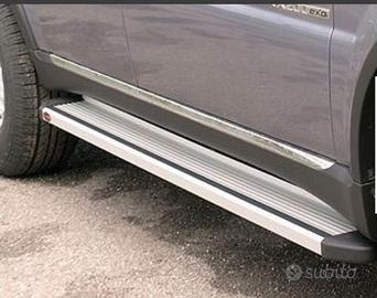 Pedane laterali squadrate alluminio Suzuki Vitara