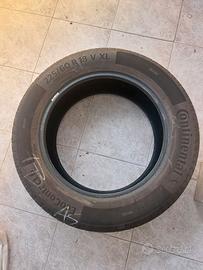 Pneumatici Continental 225/60 R 18 V XL