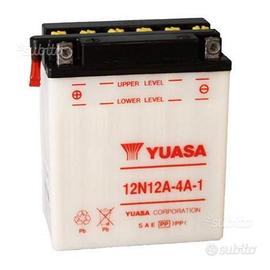 Batteria moto yuasa 12N12A-4A-1 CB 500 FOUR
