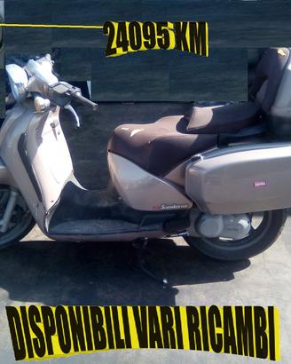 APRILIA SCARABEO 150cc ANNO 2002 x RICAMBI