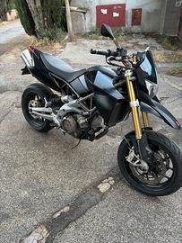 Aprilia Dorsoduro 750