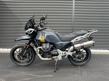 Moto Guzzi V85 105° Anniversario