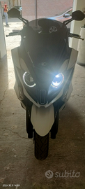 Kymco downtown 125i