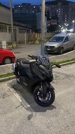 Yamaha T Max 560 - 2024