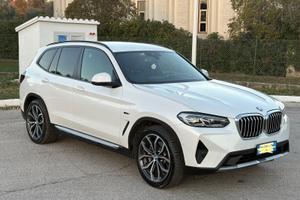 BMW X3 xDrive30e Plug-in Hybrid