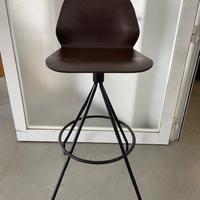 Sgabello Softline in rovere moro