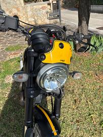 Ducati Scrambler Full throttle 2015
