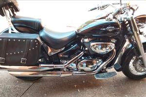 moto custom 