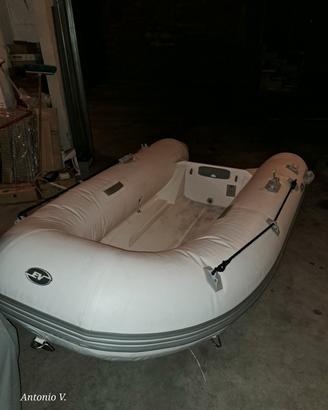 motore fuoribordo yamaha e gommone in vtr Eur