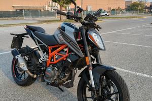 KTM duke 125 2021