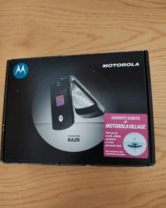 Cellulare Motorola RAZR V3