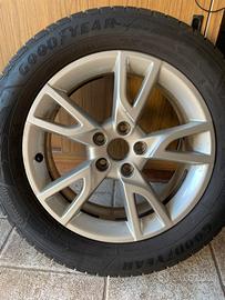 cerchi audi q3 17 con ruote invernali bridgestone