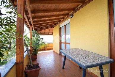 3 LOCALI A MONZA