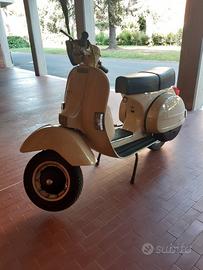 Vespa P150X