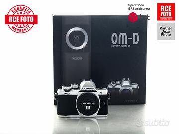 Olympus OM-D E-M10 II