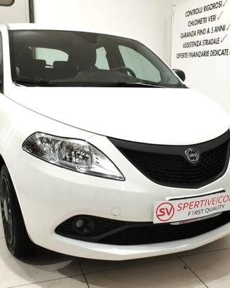 Lancia Ypsilon 1.2 69 CV 5 porte Unyca