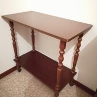 Tavolino con rotelle