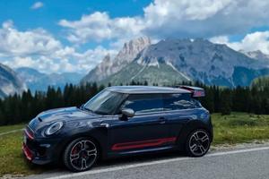 Mini 2.0 John Cooper works GP 