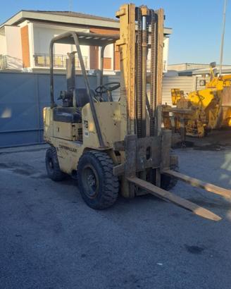 Muletto Caterpillar V 50