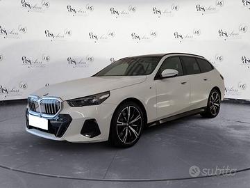 BMW Serie 5 520d 48V xDrive Touring Msport TE...