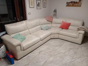 Divano angolare Poltrone e Sofà Riccione
