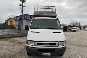 Iveco Daily ribaltabile trilaterale 35c9