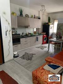Appartamento di 86 m² con 3 locali e box auto a De