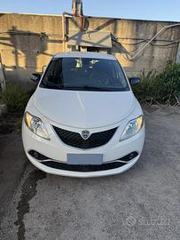 Lancia ypsilon 1.3 mjt 95 cv s&s