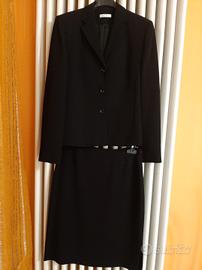 Completo giacca e gonna 