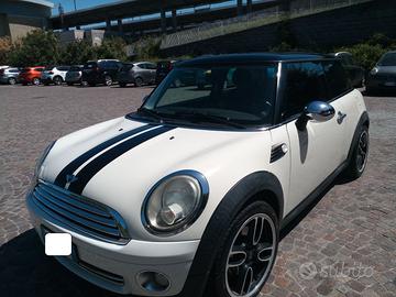 MINI COOPER R56
