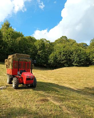 trattore agricolo